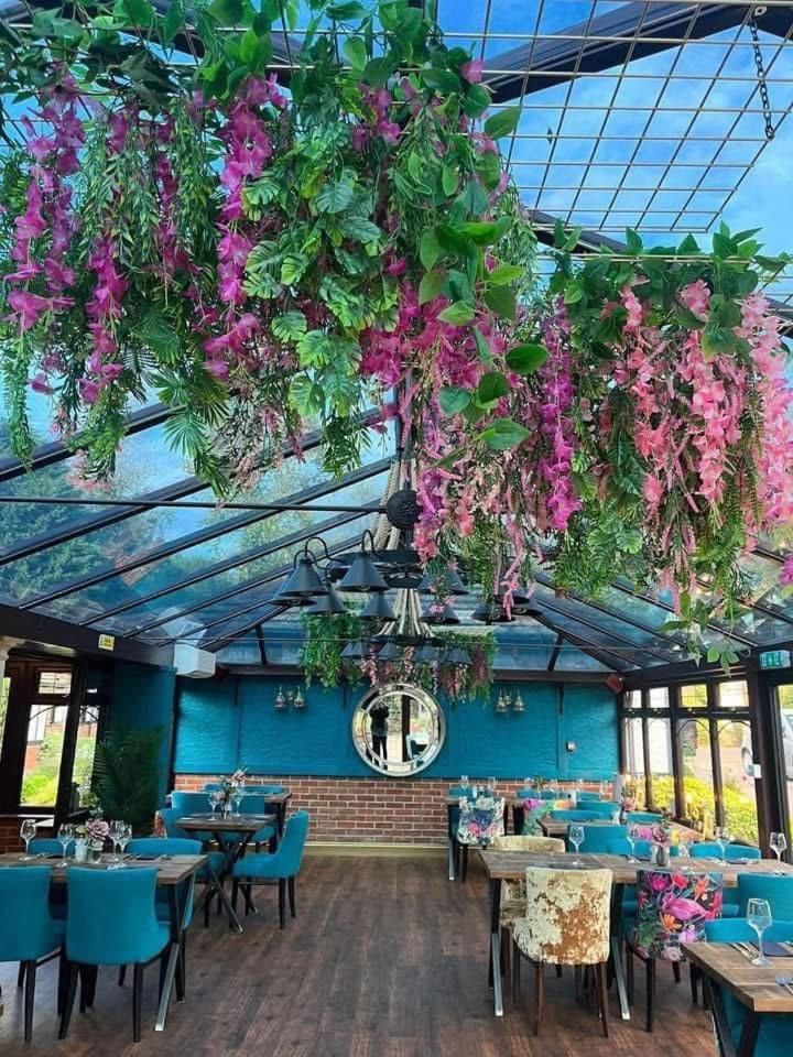 The Stanwick Hotel Εξωτερικό φωτογραφία