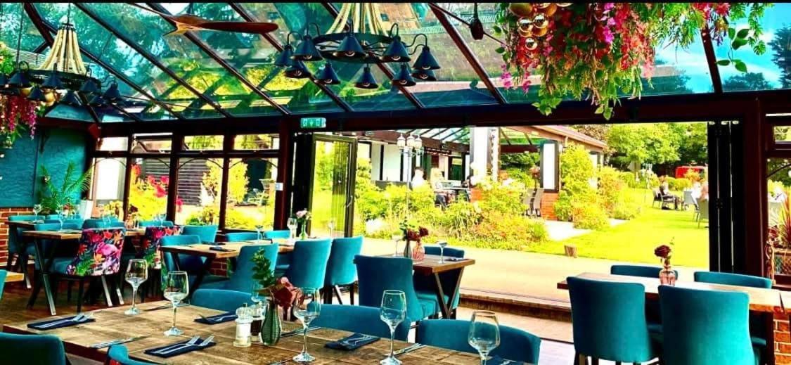 The Stanwick Hotel Εξωτερικό φωτογραφία